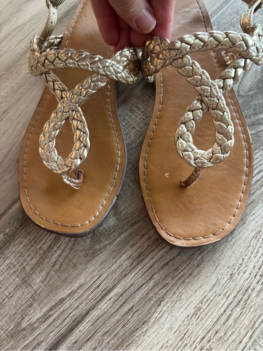 Girls' Braided Metallic Gold Toe-Loop Sandals